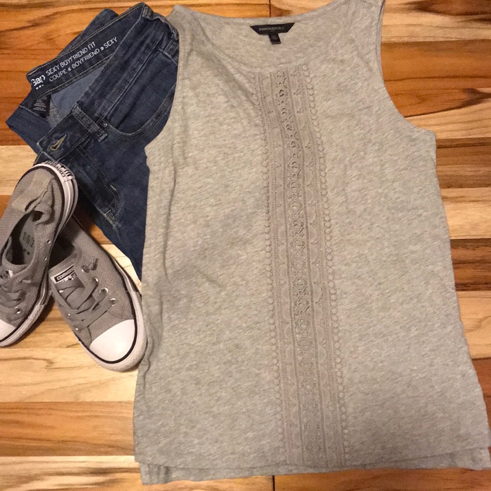 ❤️Banana Republic Heather Gray Crochet Front Tank
